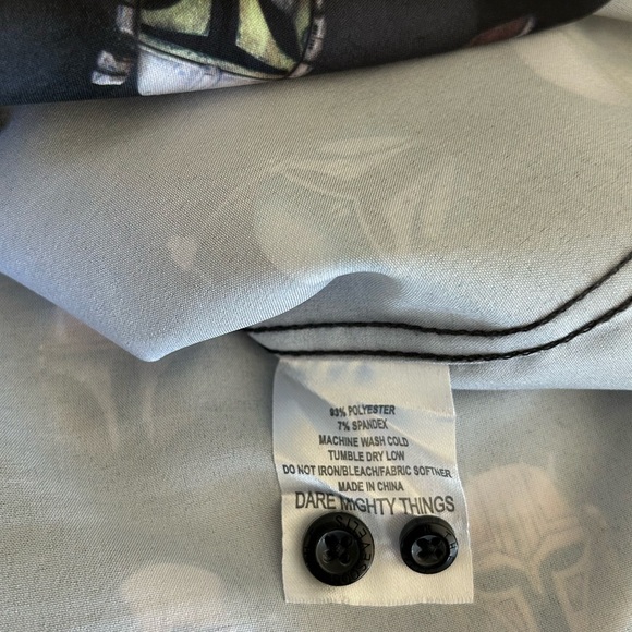 RSVLTS Star Wars Mandalorian Mens's Short Sleeve Shirt - Picture 5 of 6